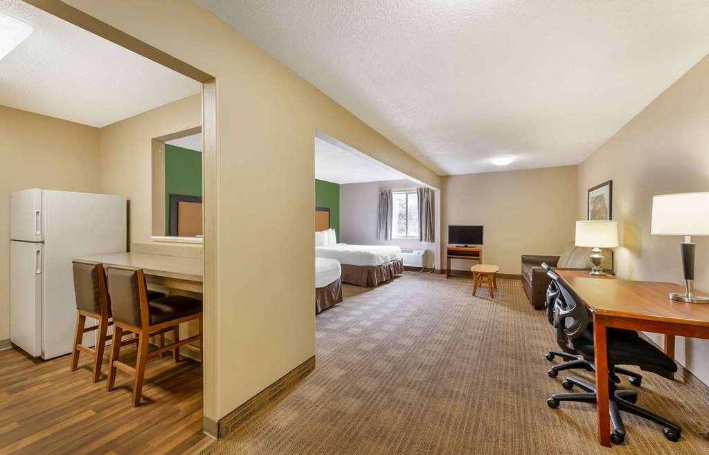 Extended Stay America Suites - Chicago - Lombard - Yorktown Center Стая снимка