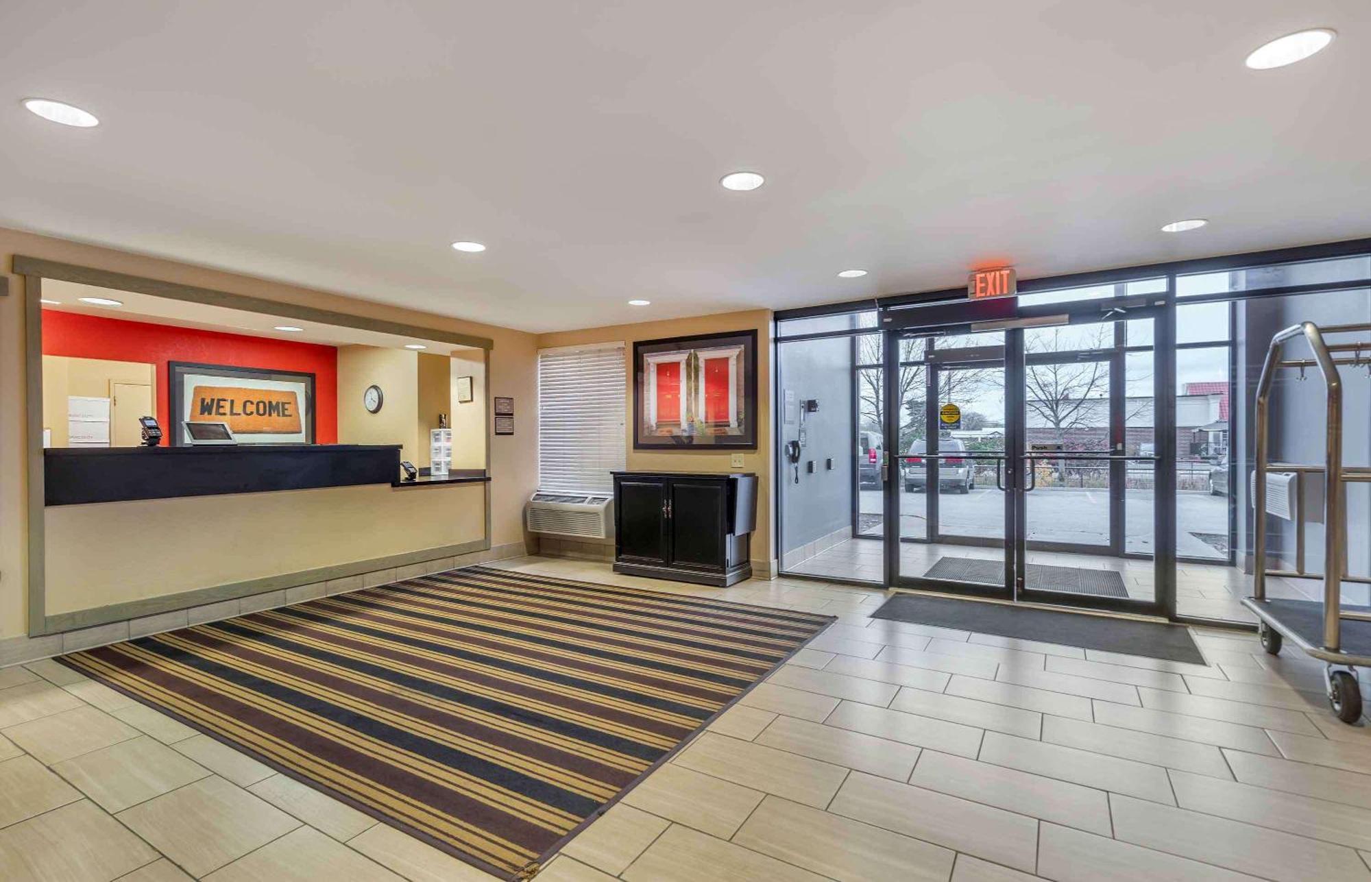 Extended Stay America Suites - Chicago - Lombard - Yorktown Center Екстериор снимка