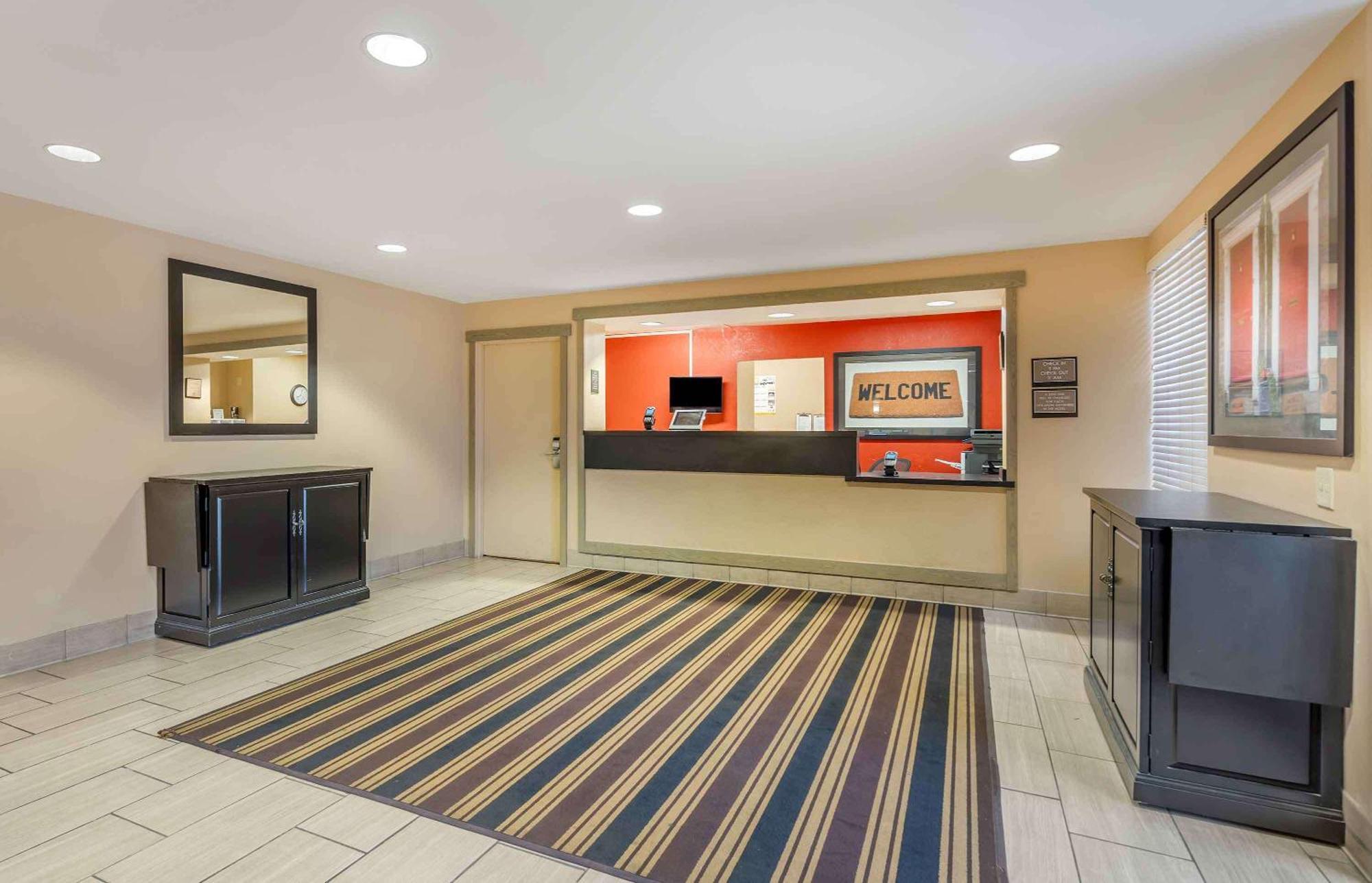 Extended Stay America Suites - Chicago - Lombard - Yorktown Center Екстериор снимка