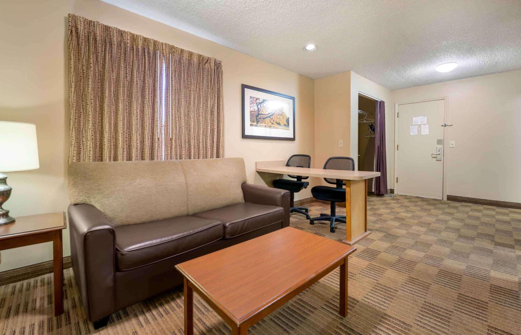 Extended Stay America Suites - Chicago - Lombard - Yorktown Center Екстериор снимка