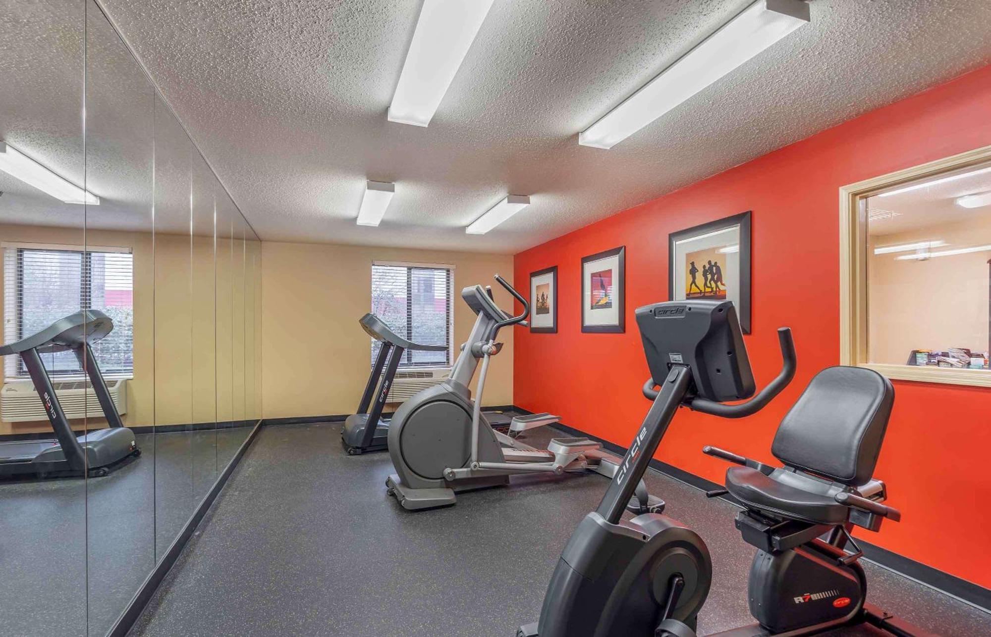Extended Stay America Suites - Chicago - Lombard - Yorktown Center Екстериор снимка
