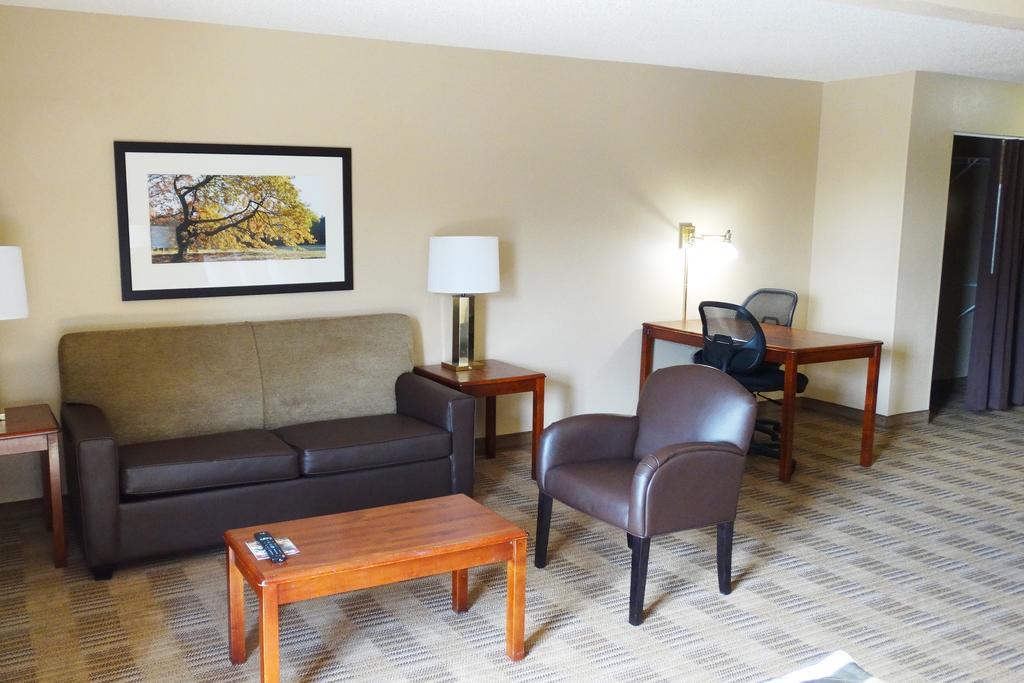 Extended Stay America Suites - Chicago - Lombard - Yorktown Center Екстериор снимка