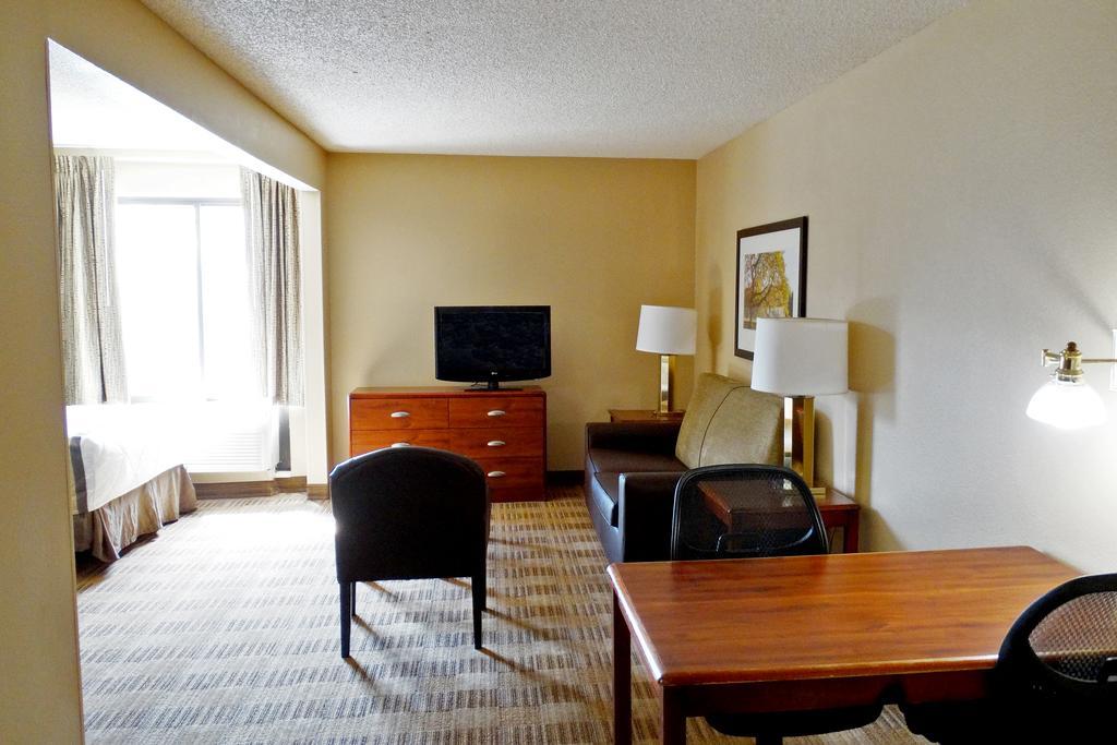 Extended Stay America Suites - Chicago - Lombard - Yorktown Center Екстериор снимка