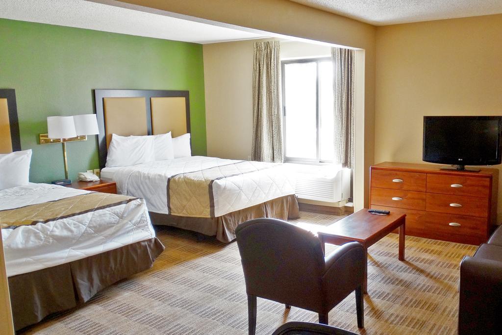 Extended Stay America Suites - Chicago - Lombard - Yorktown Center Екстериор снимка